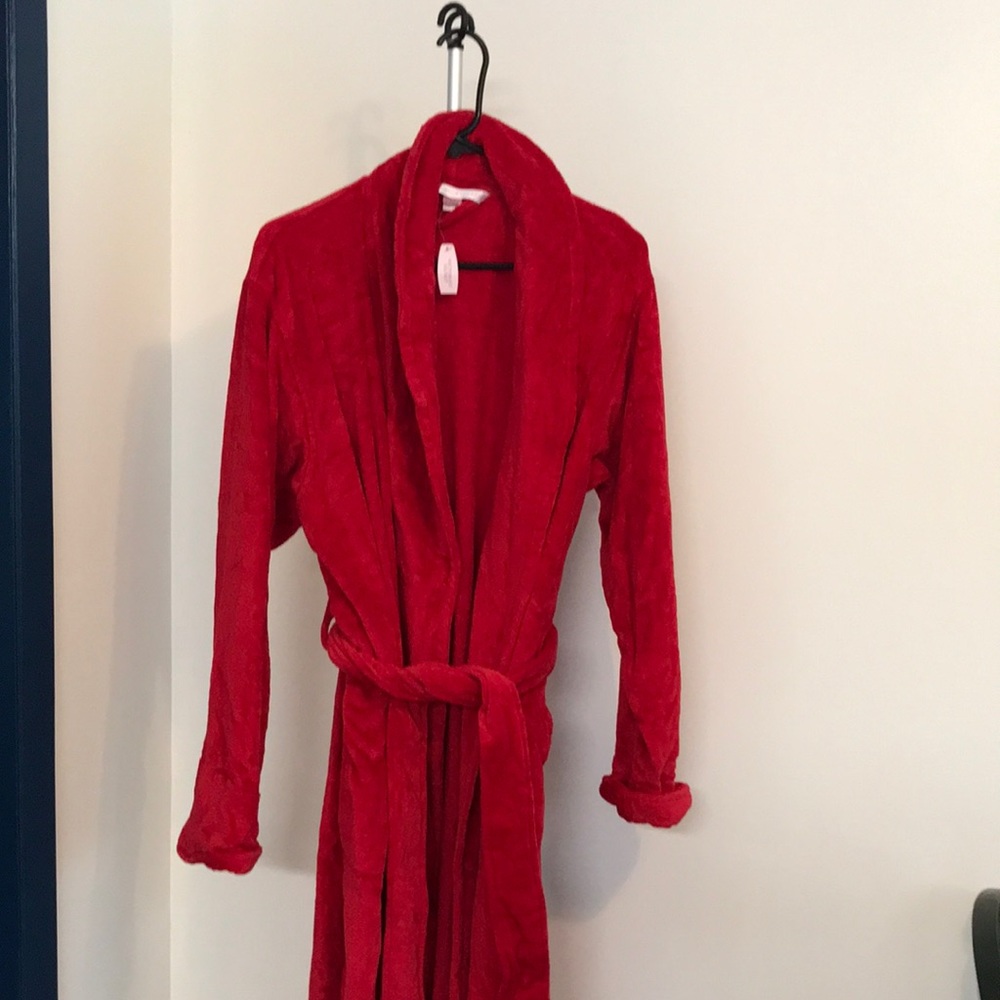 Victoria’s Secret woman’s robe Size M/L